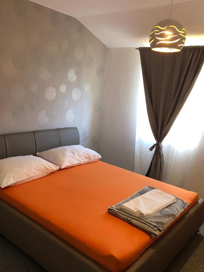 Apartmani Bm Биоград-на-Мору Экстерьер фото