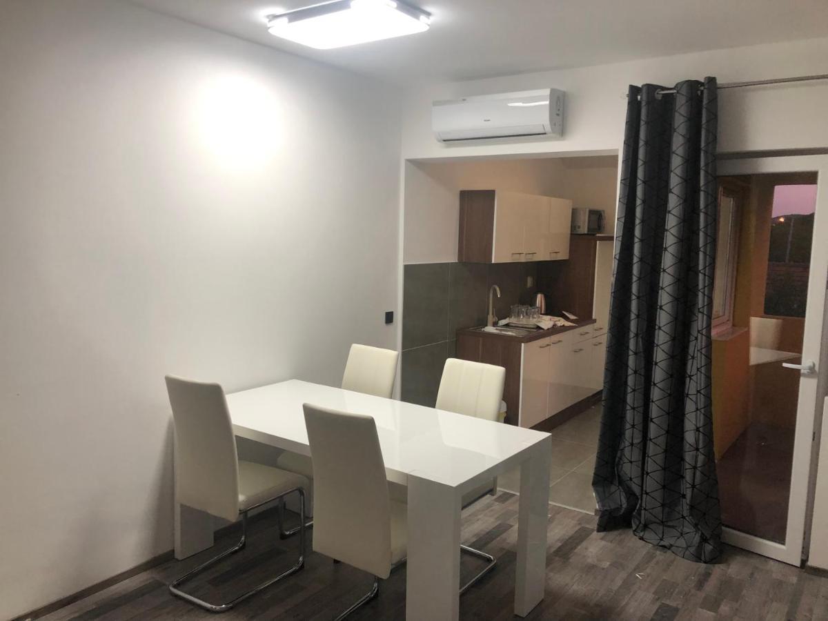 Apartmani Bm Биоград-на-Мору Экстерьер фото