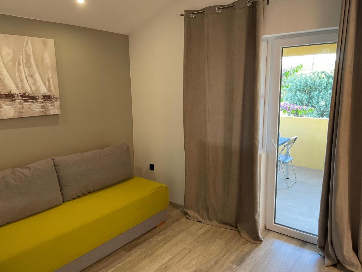 Apartmani Bm Биоград-на-Мору Экстерьер фото